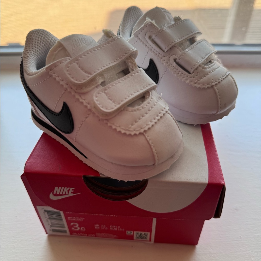 Nike Cortez Shoes 3c